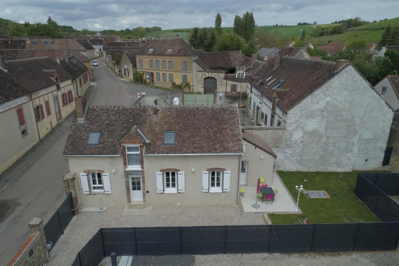 Au 24 Villa Villiers-Louis Bagian luar foto